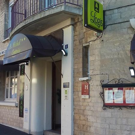 Hotel Saint-Michel Les Monts d'Aunay Exterior foto